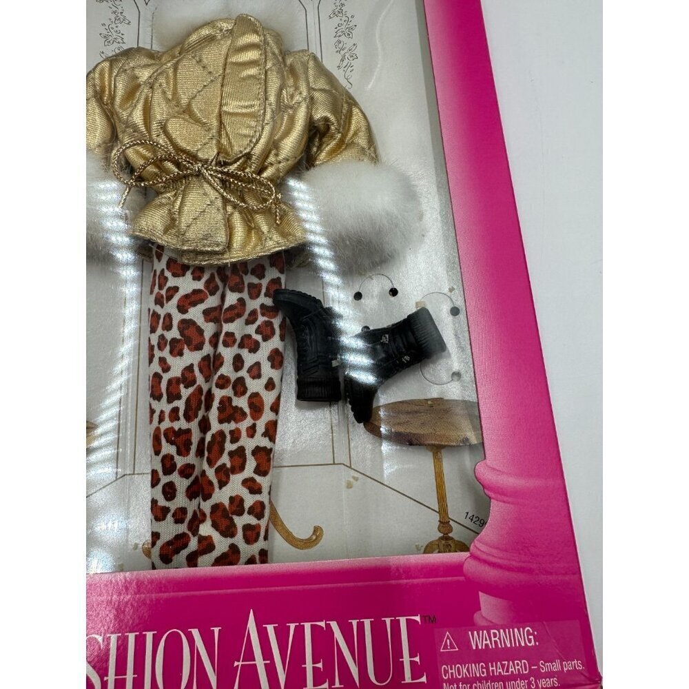 Vintage NIP 1995 Barbie Fashion Avenue Gold Parka Leopard Pants Boots Shades - Picture 5 of 5